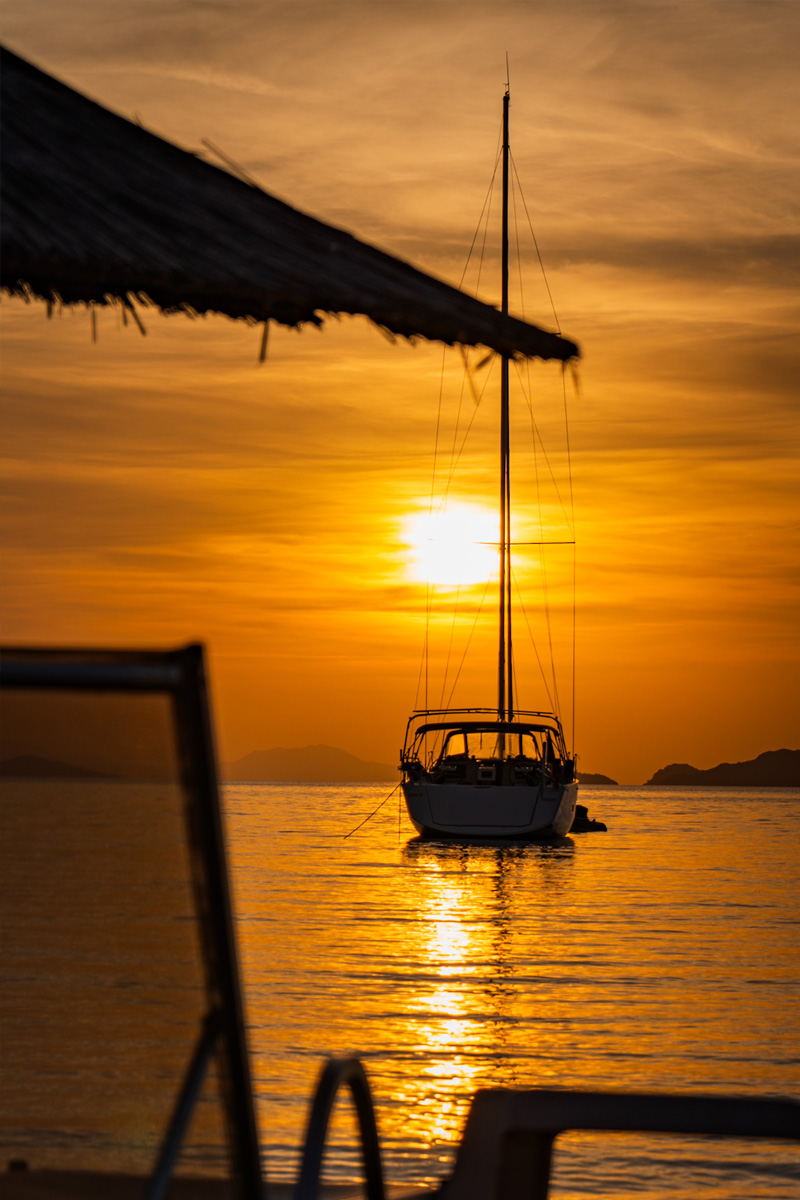 HYPNOS BEACH hypnos beach sunset time